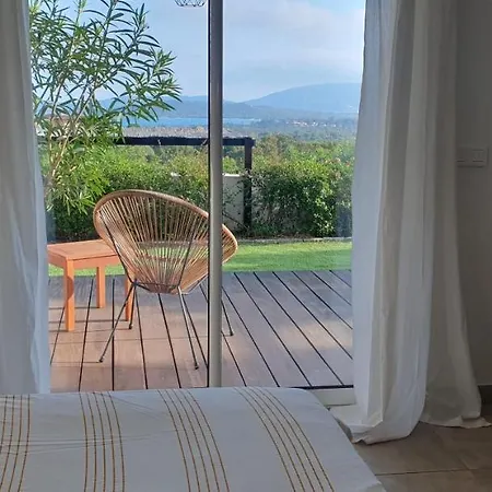 Lägenhet Tres Belle Vue Et Piscine Chauffee - Baccalocation