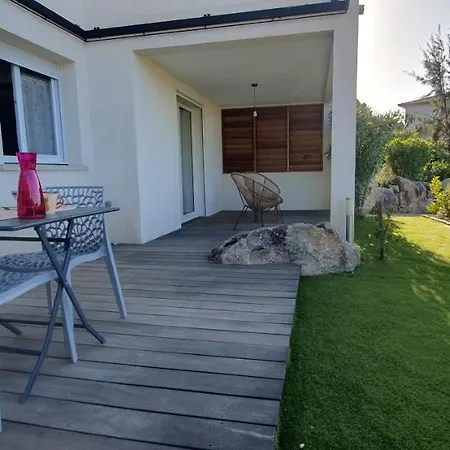 Très Belle Résidence Vue Et Piscine Chauffée - Baccalocation