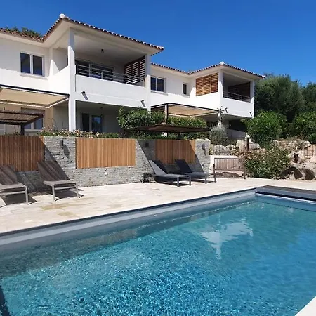 Très Belle Résidence Vue Et Piscine Chauffée - Baccalocation *