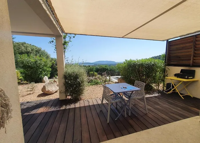 Tres Belle Vue Et Piscine Chauffee - Baccalocation Apartment