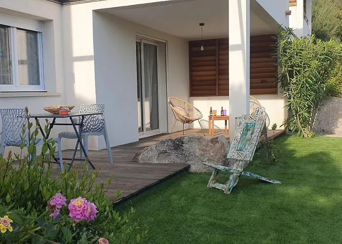 Lägenhet Tres Belle Vue Et Piscine Chauffee - Baccalocation *