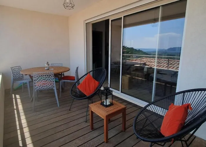 Tres Belle Vue Et Piscine Chauffee - Baccalocation Apartment